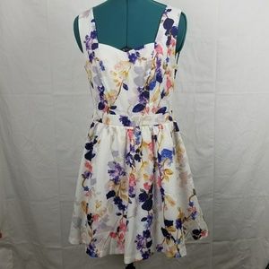 NWT Floral strappy dress large